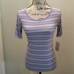 NWT LulaRoe Gigi striped shirt XS